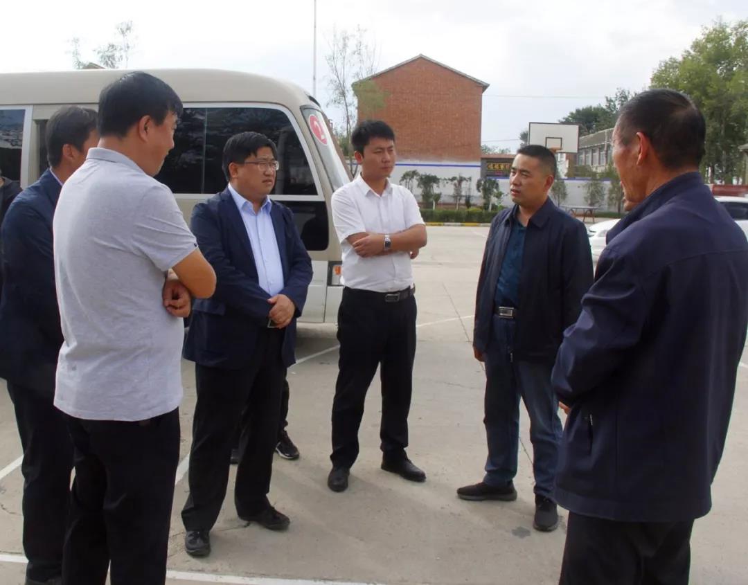 9月23日,县委副书记,县长赵永进带领县农业农村,自然资源等相关单位