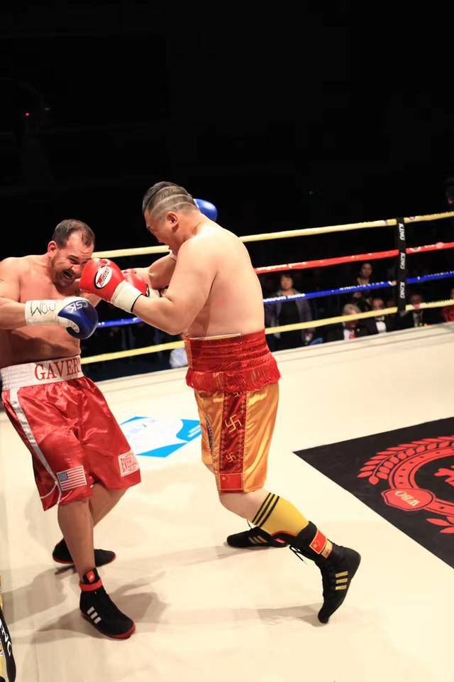 「拳击时空」原创张君龙或卷土重来冲击世界重量级拳王,网友:ko