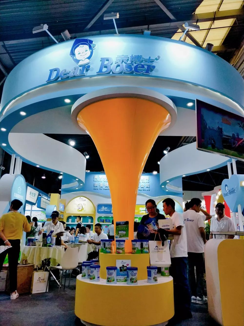 品牌现场| 亲博士-2019年cbme中国孕婴童展火爆现场!