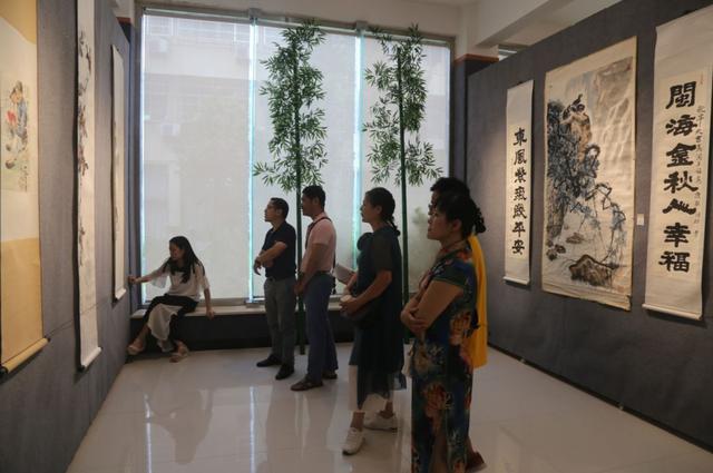 王卉书画作品展在福安展出,持续到25日!抓紧时间去!