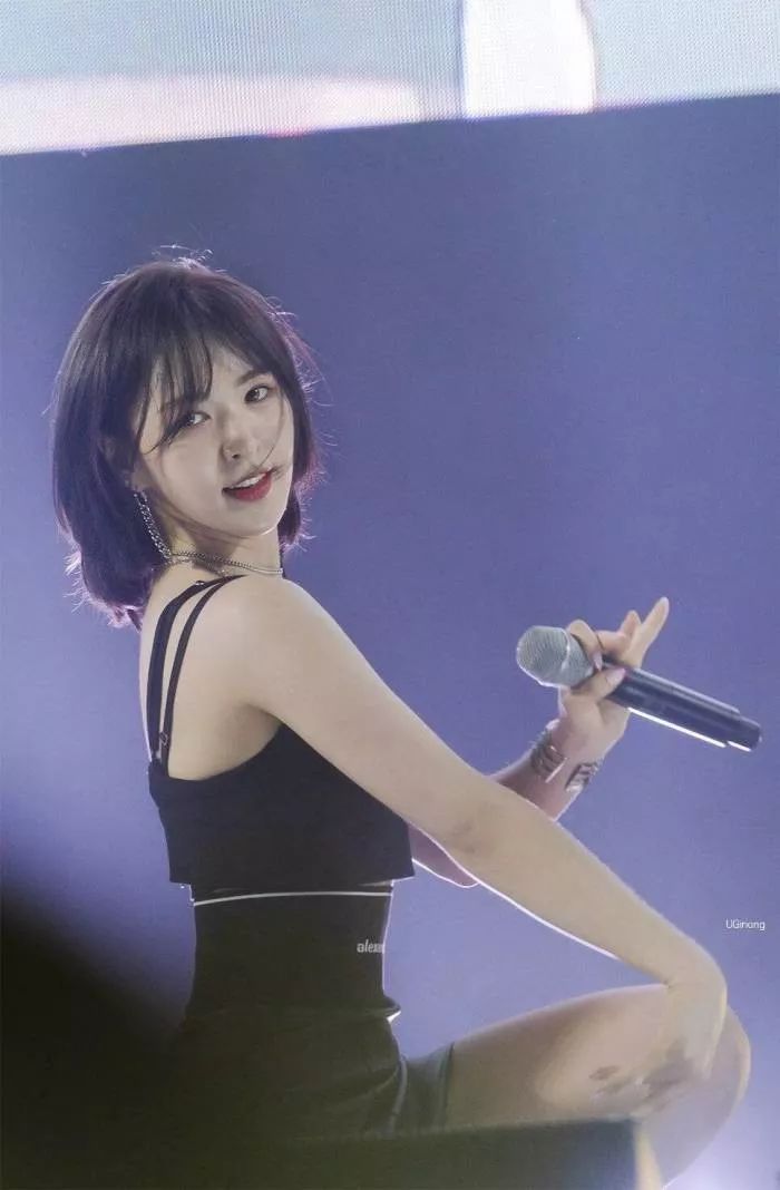 wendy式短发小颜代名词