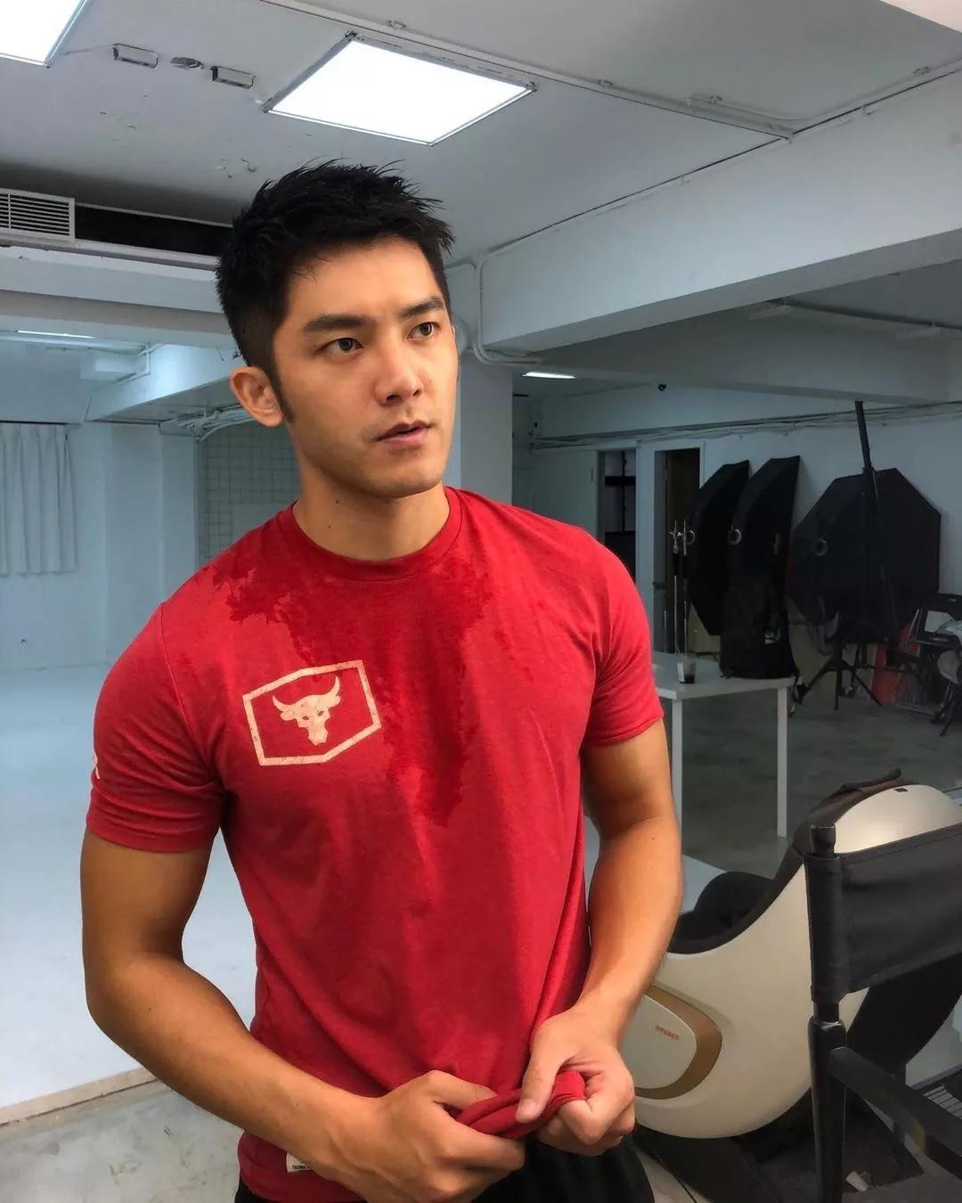 健身未来可期被小s摸过的台湾男模