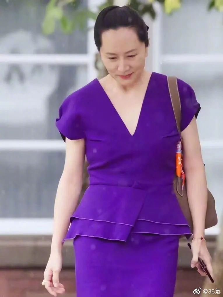 孟晚舟引渡案再次开庭,虽脚带电子镣铐,但仍信心十足!_华为