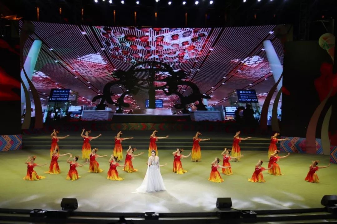 歌声飘过70年青秀区歌台精彩回顾