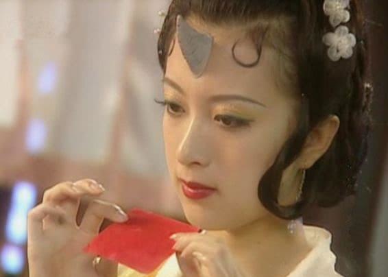 以前咋没发现!《春光灿烂猪八戒》中的连妖精仙子都是绝色美人呢_嫦娥