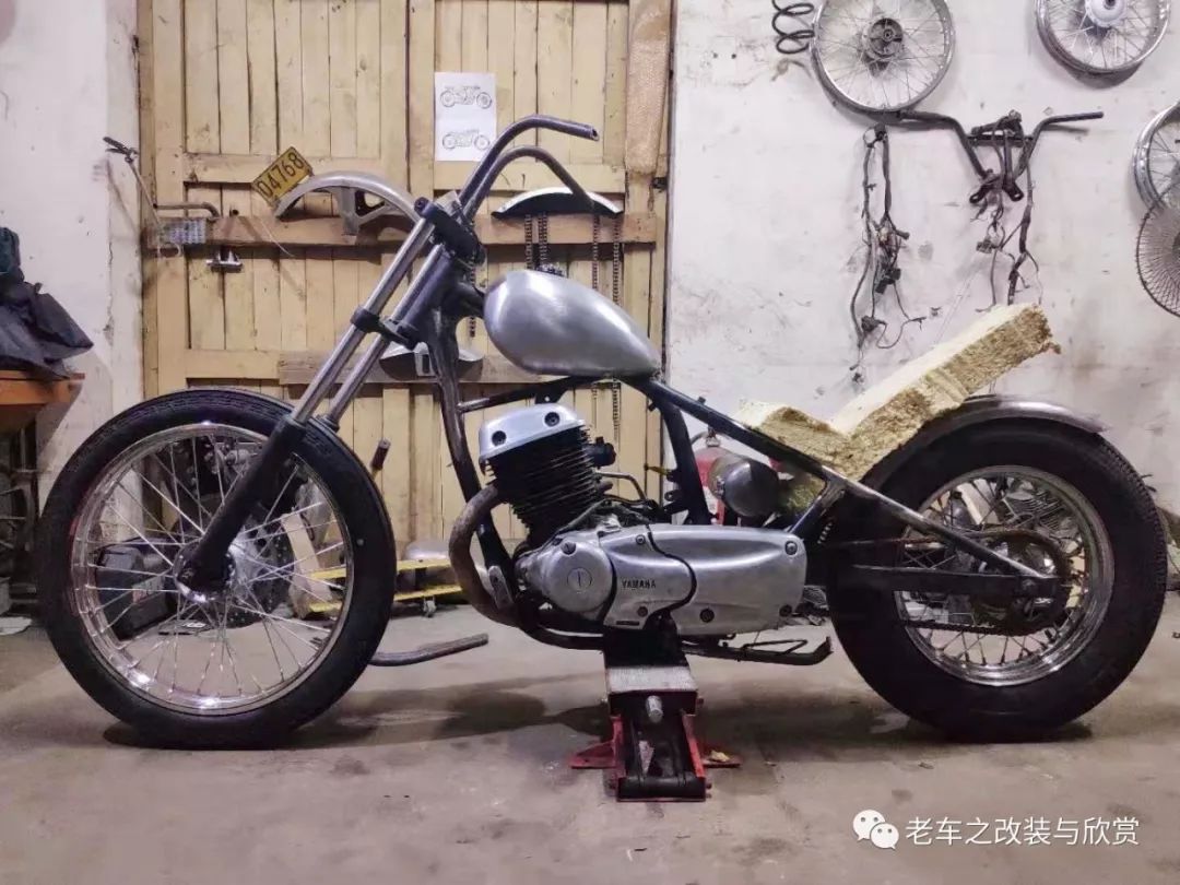 yamaha劲龙250改装--『max复古机车工作室』