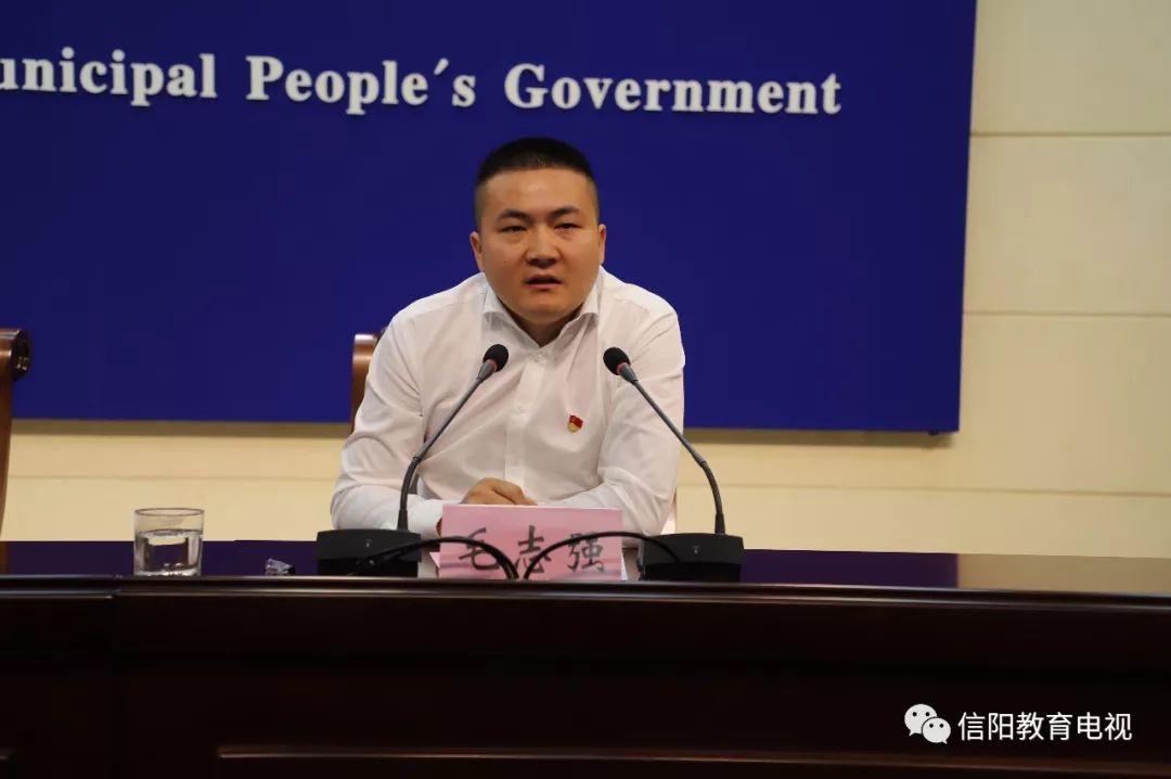 平桥区委常委,宣传部部长张清波,平桥区委常委,副区长杨浩威,平桥区