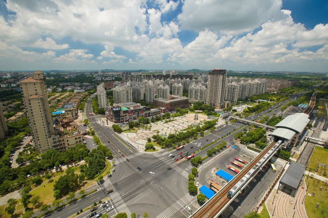 可爱的中国奋进的上海70年辉煌巨变看松江这里是广富林街道