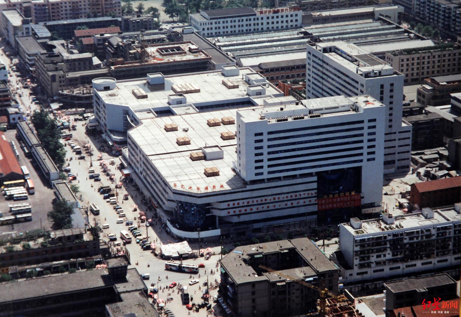 大量航拍老照片首次公开70年巨变成都这些地方你认得出吗