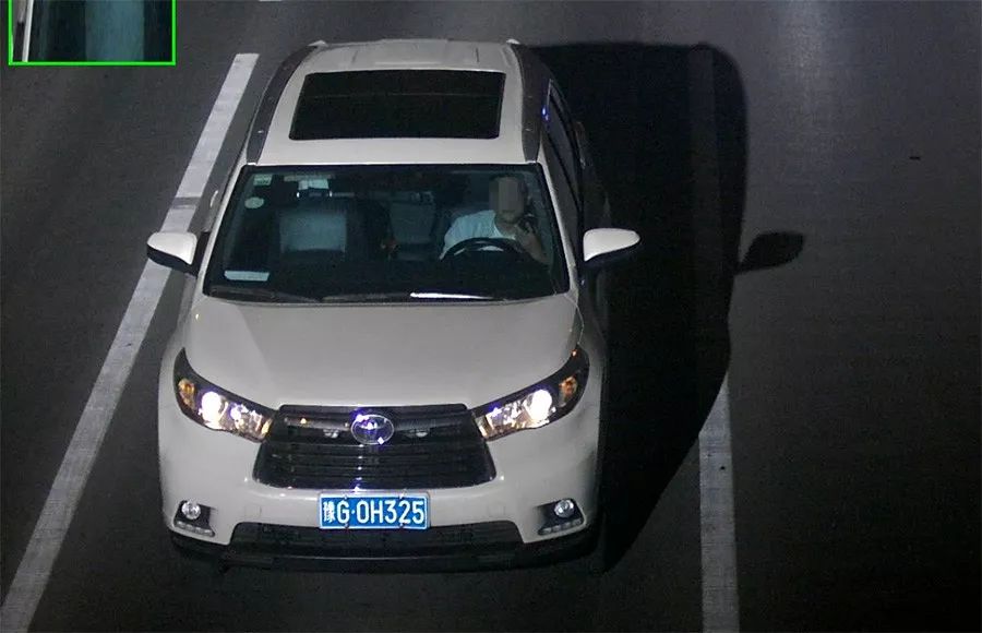 新乡老司机注意啦开车接打电话的你已经被抓拍到了