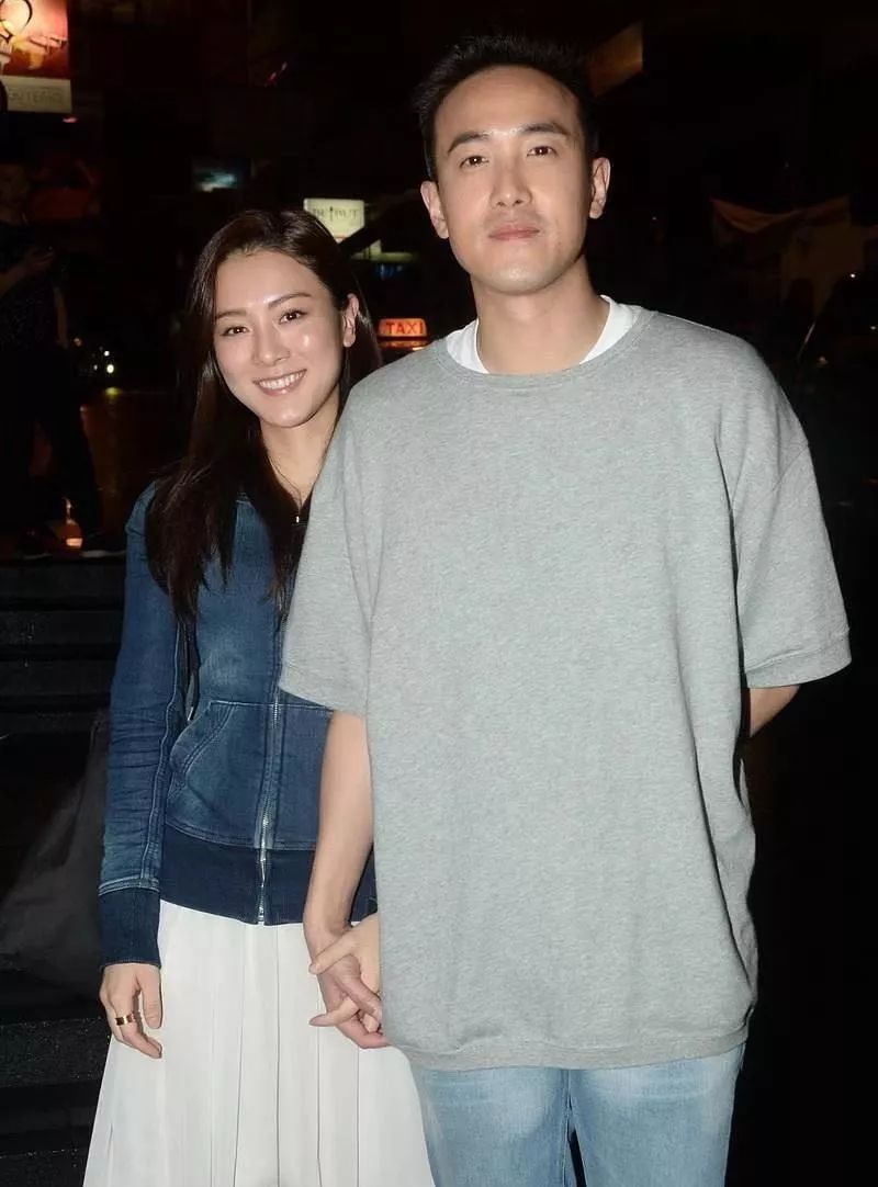 她14岁出道养家糊口,今飞上枝头嫁曾志伟儿子,豪宅名利都到手_王敏奕