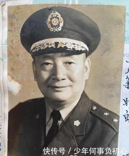 战争中他表现平平,一遇到不对情况他就逃跑,因此大家都称他为老兵油子