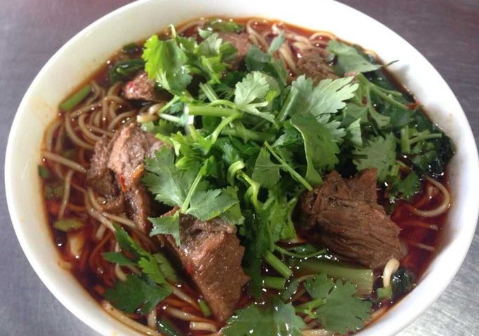 沙坪坝餐饮业观察：美食背后的文化传承与创新融合