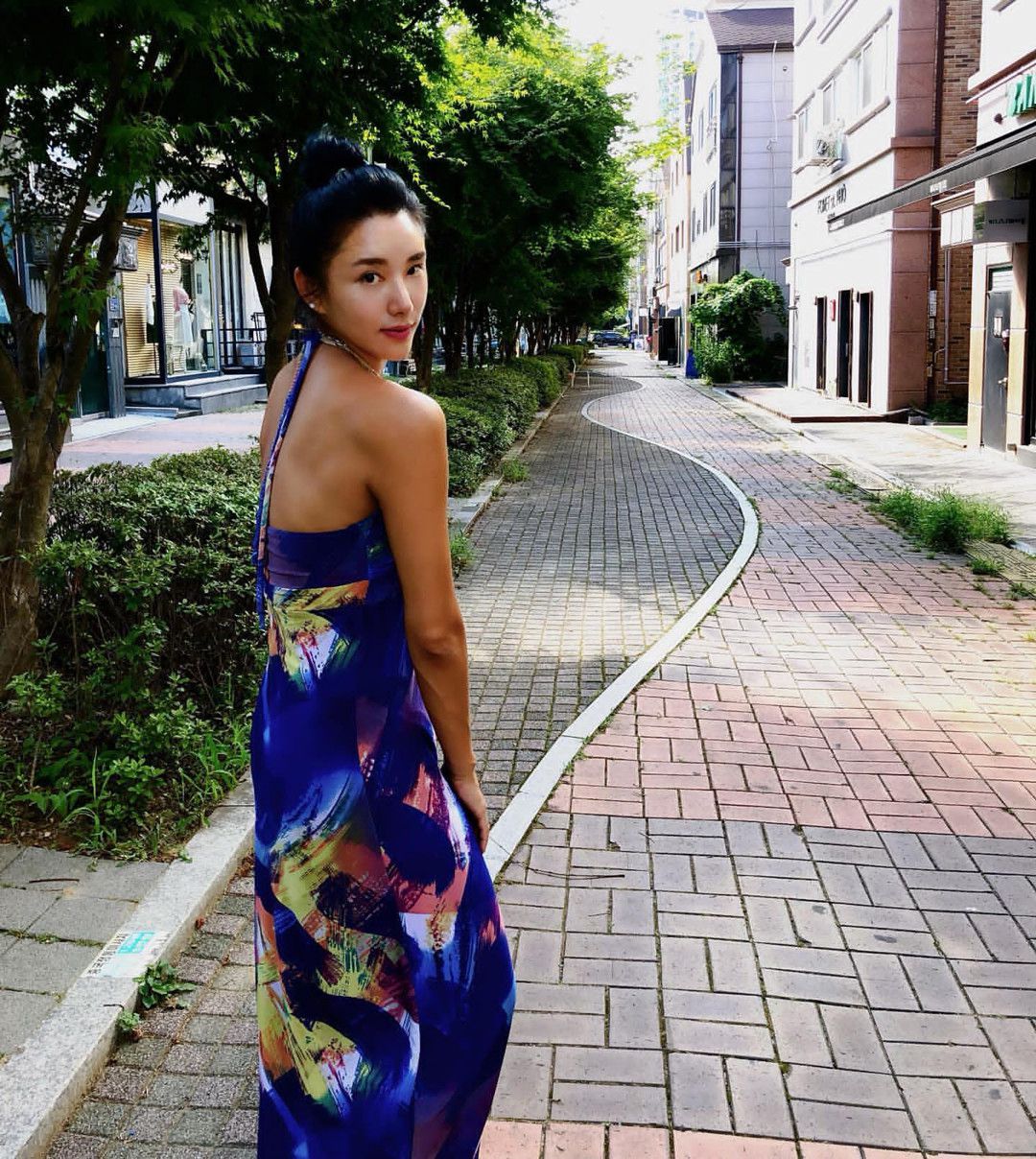 韩国公认最美健身教练,31岁依然似少女,这样的女生谁不羡慕?_娜拉