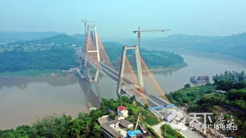 华蓥市打造工业城旅游市