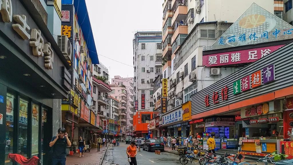 深圳城中村拆迁网传将诞生1878个亿万富翁有人分得15套房