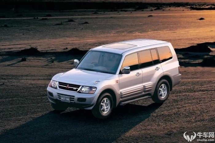 v6自吸发动机的越野神器试驾2020款三菱帕杰罗