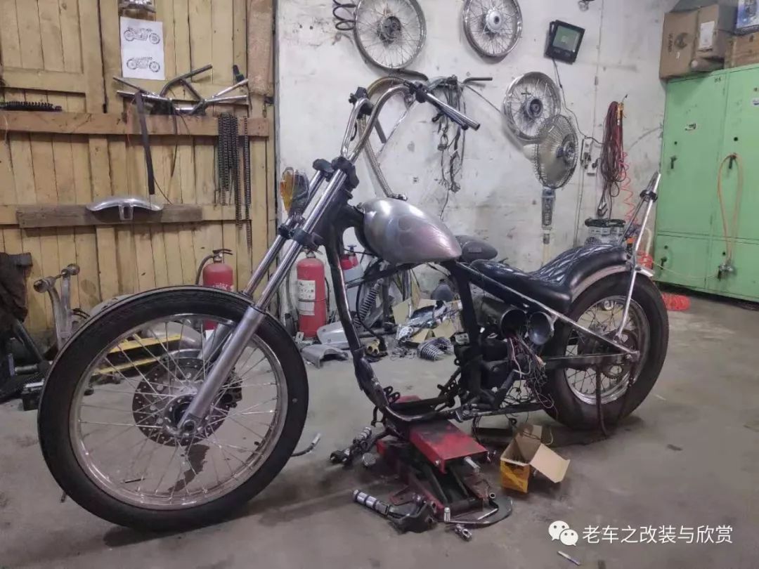 yamaha劲龙250改装max复古机车工作室