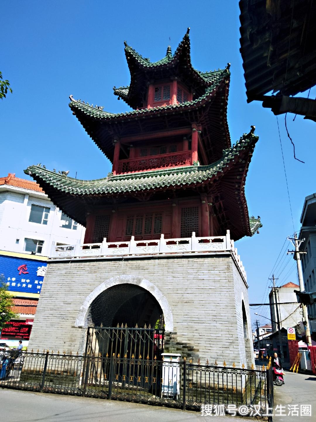 今天秋高气爽骑行30公里从汉中到张骞故里城固县钟楼转一圈