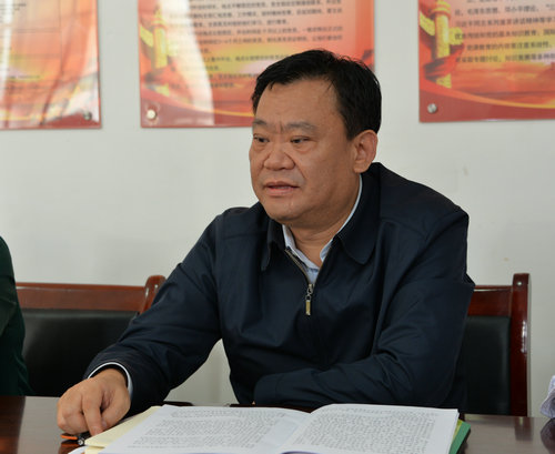 杜润民检查指导脱贫攻坚工作