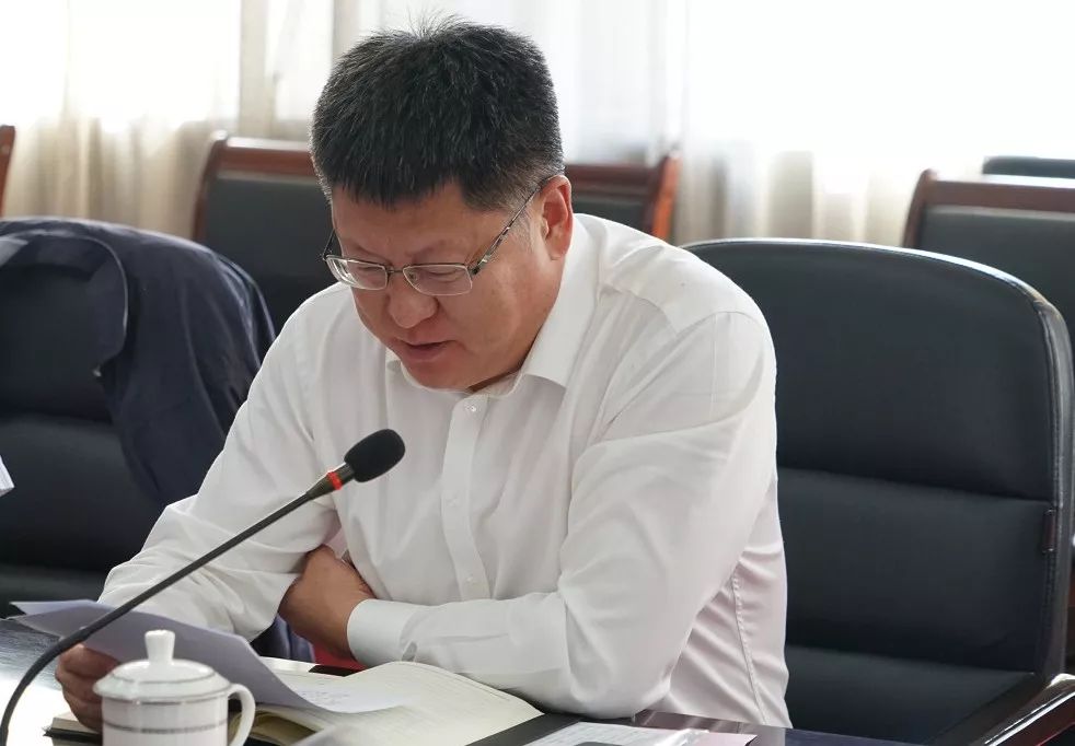 灯塔市委副书记,市长聂锦春主持学习研讨市委常委,统战部部长马春山