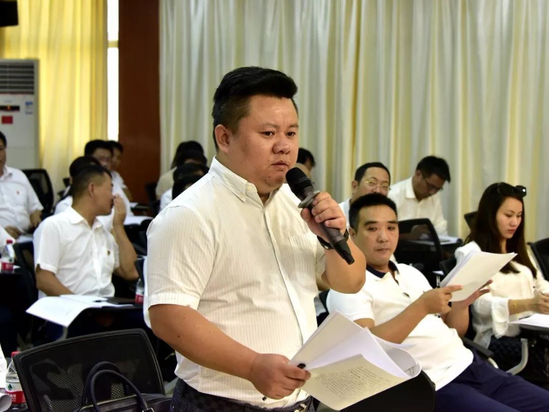 县委副书记,县长伍志平,县委副书记刘真,县委常委,政法委书记郭步清