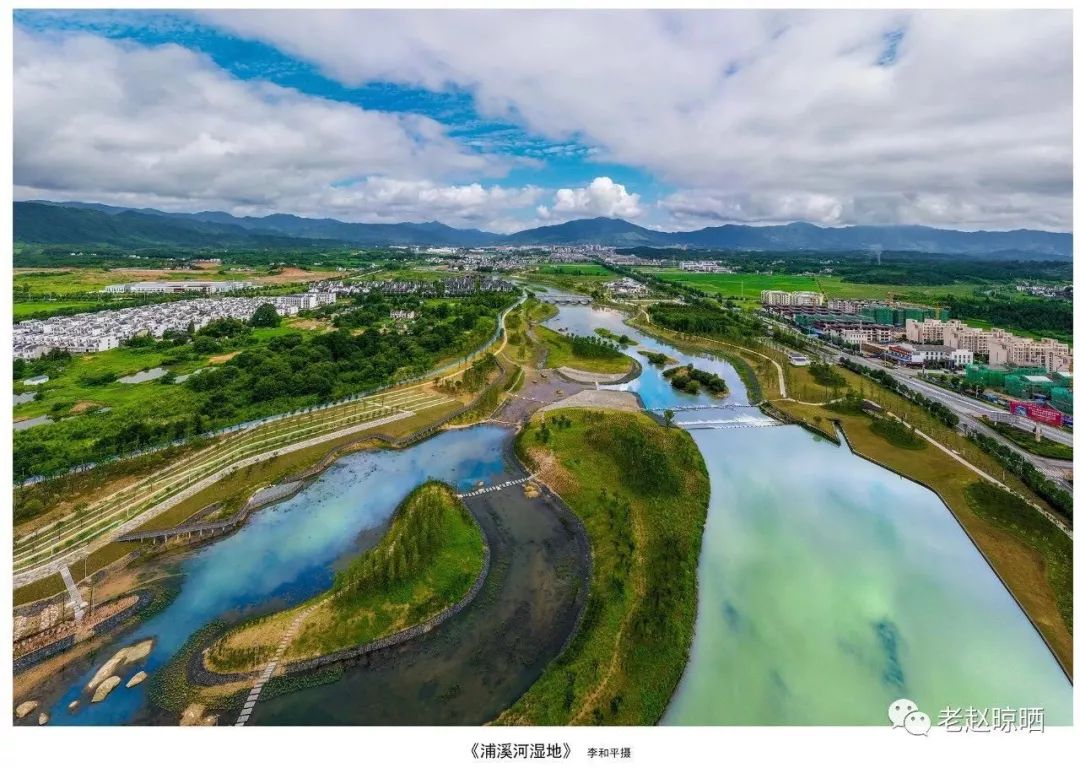 焕然一新的浦溪河,正在美丽绽放._黄山