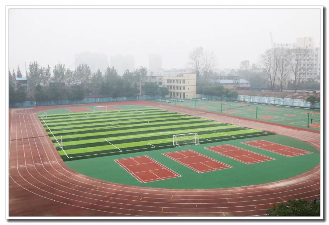 双创在行动校园第十站走进彭山二中