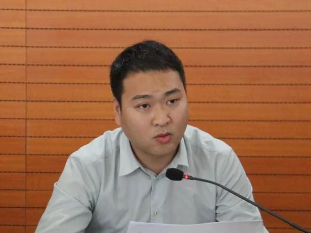 李运江工作通报会议第二项由各分(子)公司和集团直属部门对八月份的