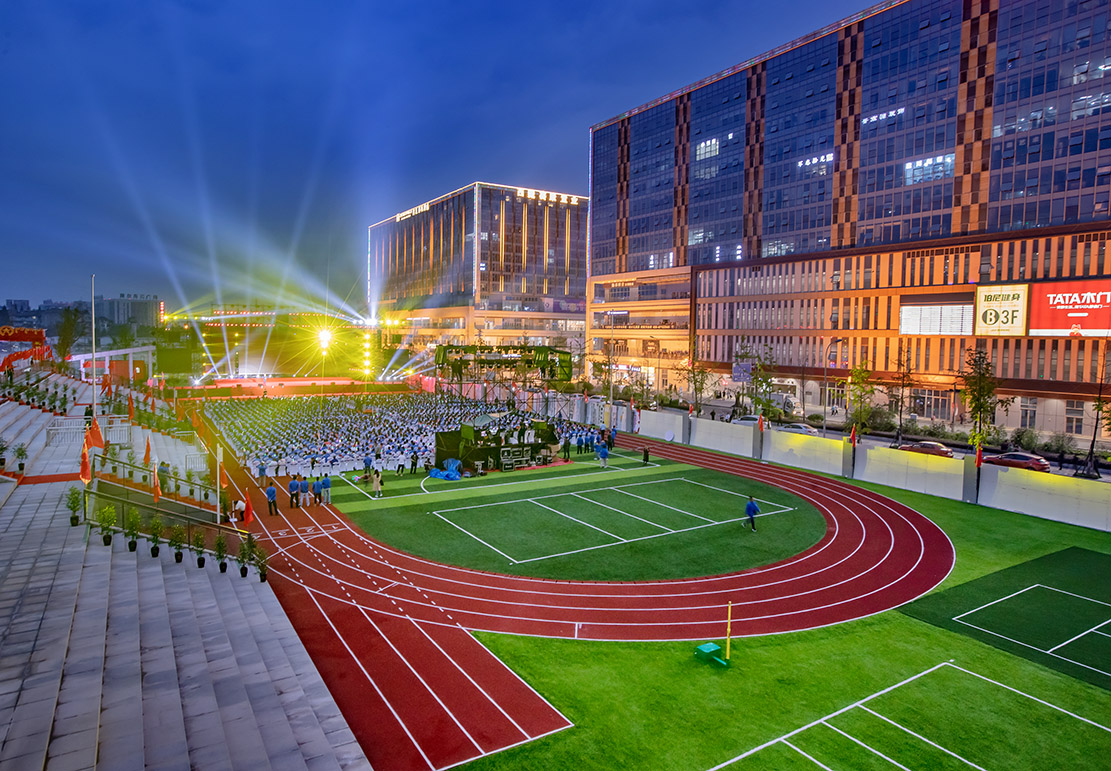 成都彩虹集团礼赞七十年共筑彩虹梦晚会盛典精彩涮眼