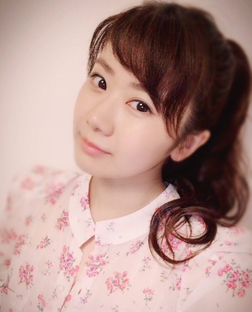 福原爱晒大眼自拍超可爱甜蜜问话老公你喜欢吗