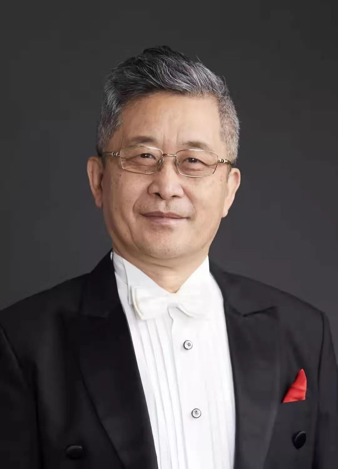 主讲人简介承办单位:能源科学与工程学院主办单位:国家大学生文化素质