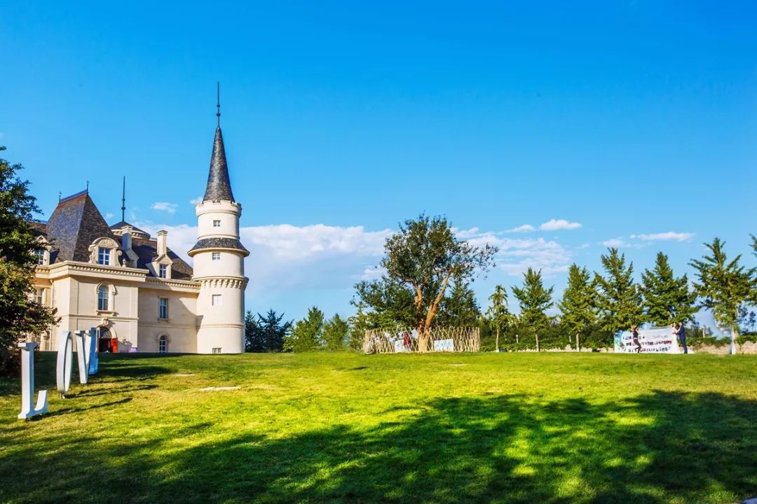 山野户外国庆假期61古北水镇张裕爱斐堡法式风情小镇浪漫北国水乡