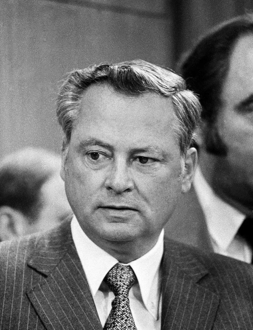 酒店大亨希尔顿去世执掌商业帝国30年97遗产已捐出