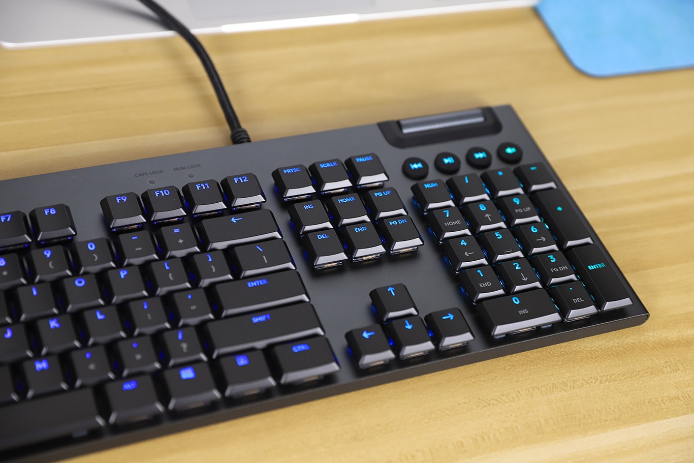 手感与静音的结合罗技g813glt机械轴静音键盘