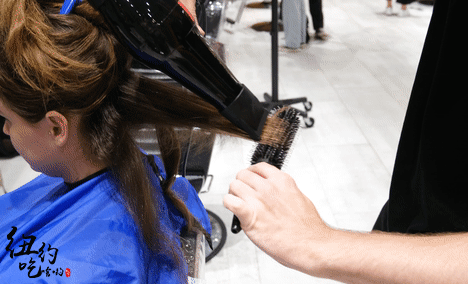hair philosophy是纽约首屈一指的美发沙龙,提供卓越的理发,造型,着色
