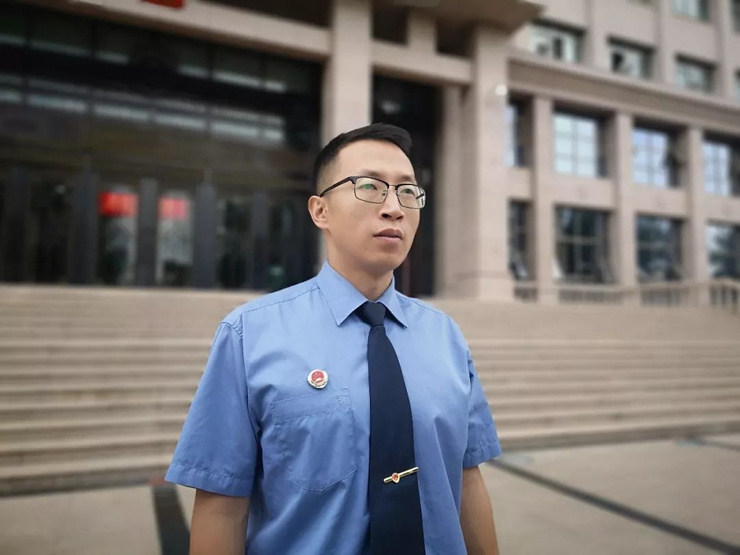 壮丽70年奋斗新时代这段跨度41年的抖音视频带你看懂检察制服变迁