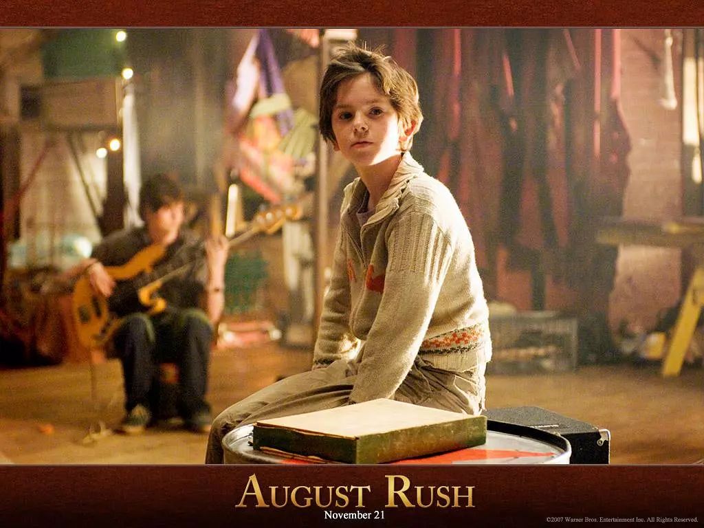 爱上这部剧,不止因为美少年_肖恩·莫菲