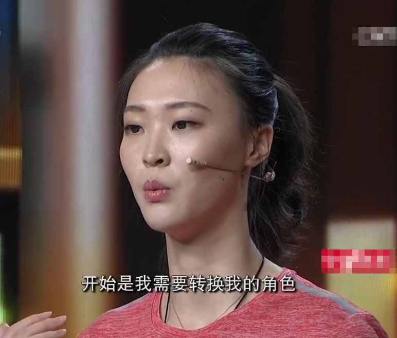 原創前任女排隊長如何看朱婷?惠若琪直言有差距,並指出朱婷一特點