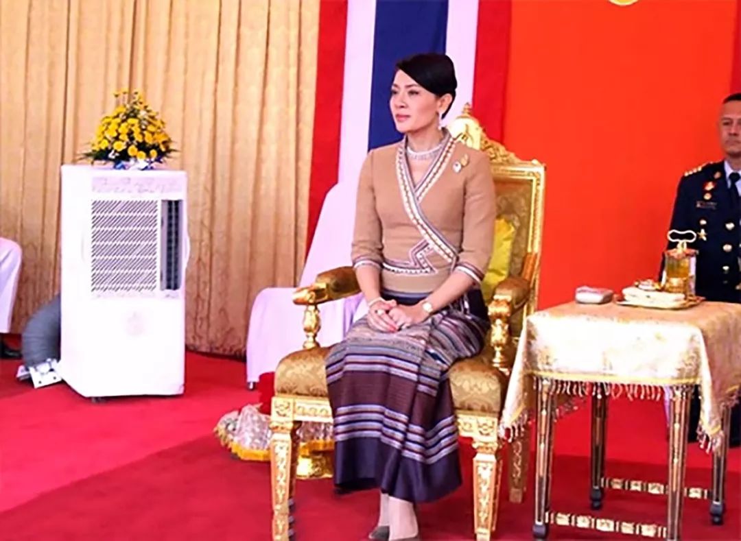 泰国国王薄情寡义,为了更换新人苏提达,对西拉米王妃娘家下狠手