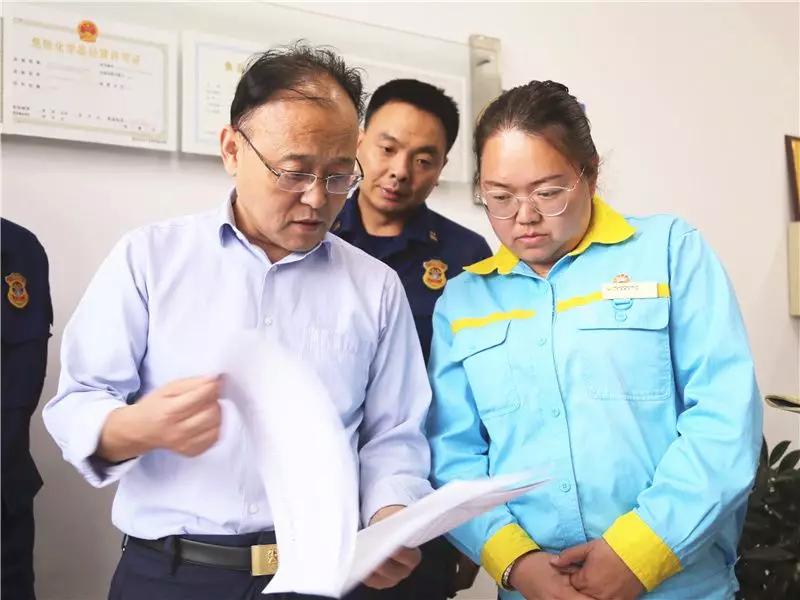 省总队王建民同志带队深入忻州市督导检查国庆70周年消防安保工作