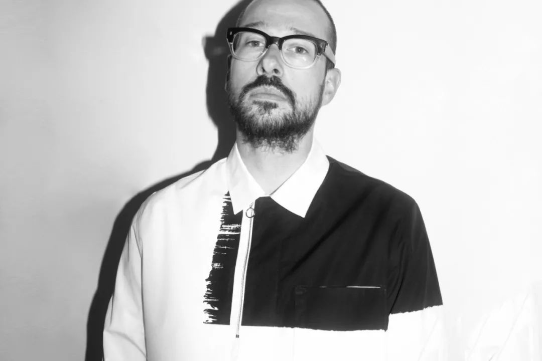 谈资oamc借supreme上位请了解下再发言