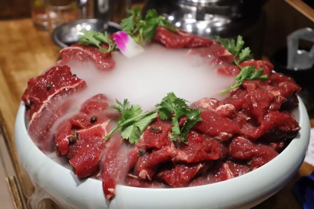 阆中牛掌门涮烤主题餐厅9月26正式开张开启品质牛肉新吃法