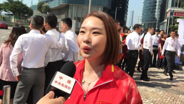 奥运冠军李珊珊我和国旗同框祝福祖国好澳门的明天会更好