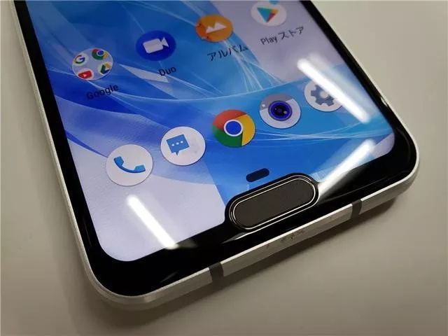 90hz还不够夏普zero2发布240帧刷新率