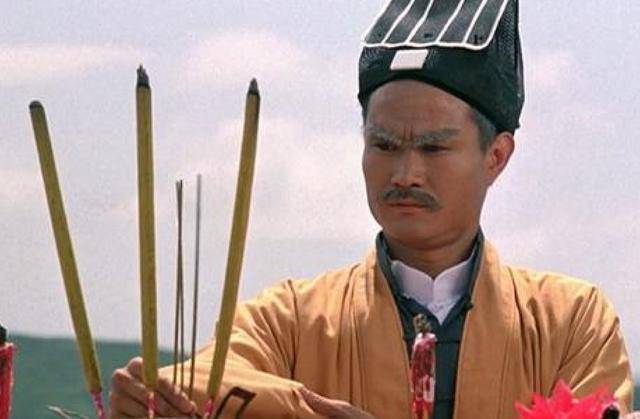 林正英葬礼上发生了什么洪金宝为何发飙怒斥苑琼丹在哪