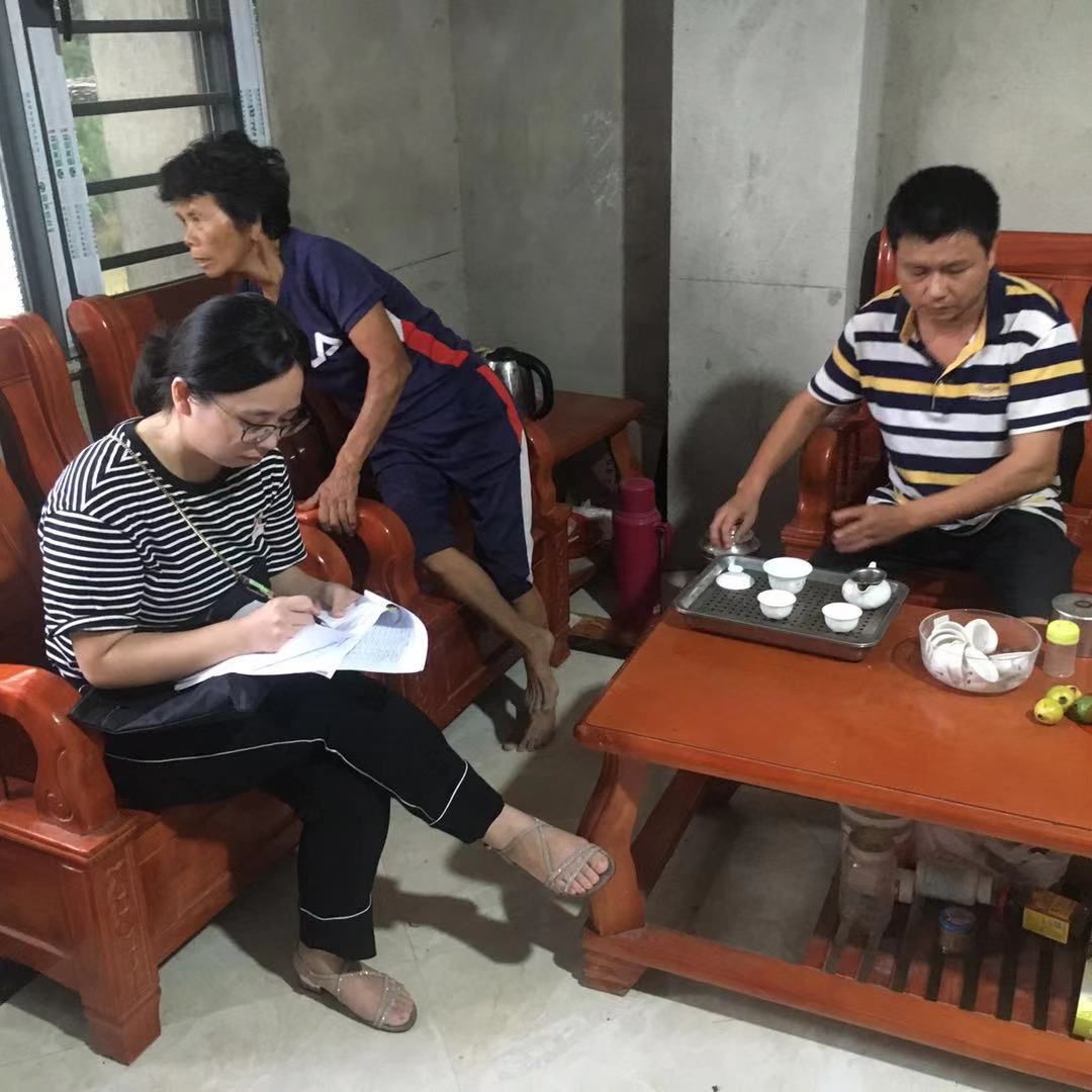 【英都镇】多方联动聚合力,英都镇持续开展"进企入户"大走访活动