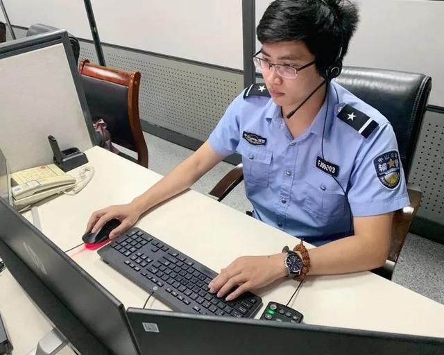 最美基层民警辅警他是实干担当的基层刑侦猛将他秉公执法甘做百姓
