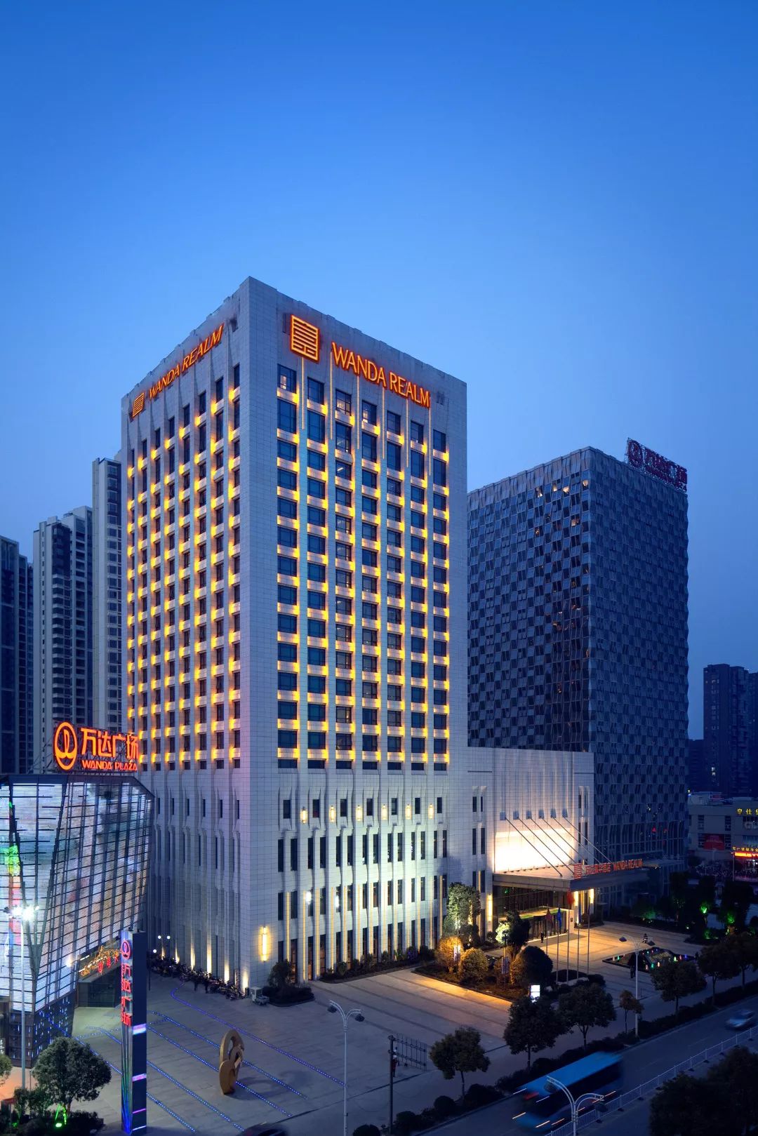 嘉华全蟹宴隆重推出金秋十月·"蟹"谢有你泰州富力万达嘉华酒店蟹膏