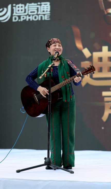 阿不来提获得了本次比赛的亚军,李霖森获得了本次比赛的季军.